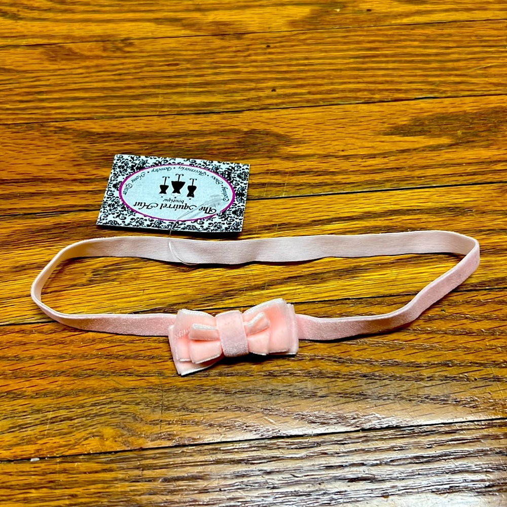 🦄$2 add on🦄OR❤️5/$25❤️ peachy pink velvet bow headband